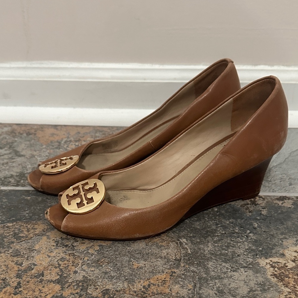 Tory Burch Tan Peep-Toe Wedges size 7.5